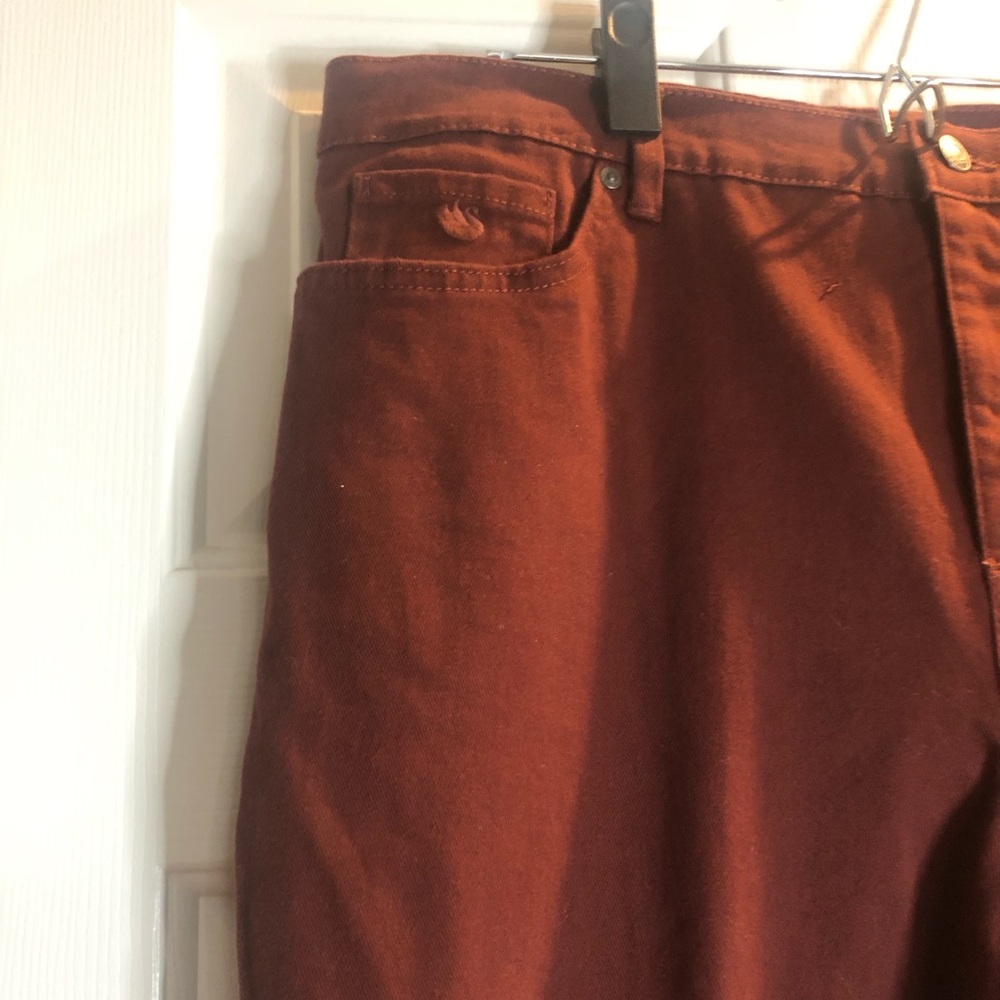 Gloria Vanderbilt Women's Red Brick Straight Leg Pants - Picture 2 of 8